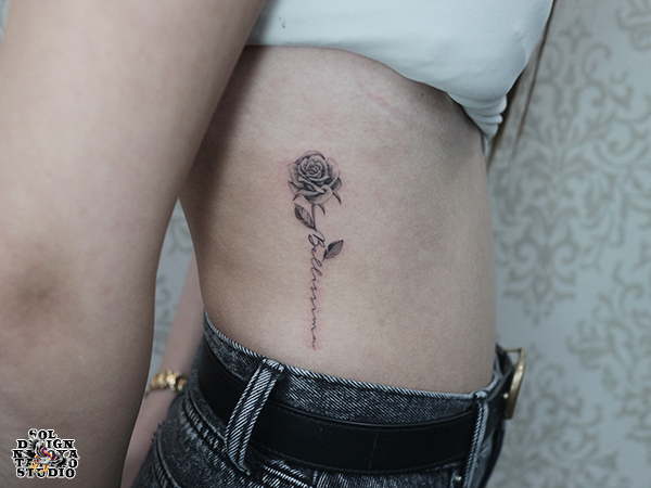 名古屋　タトゥー　女性